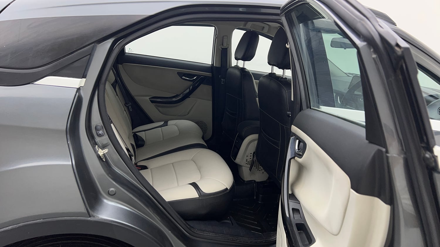 Used 2022 Tata Nexon XZA Plus (S) Petrol Automatic interior RIGHT SIDE REAR DOOR CABIN VIEW