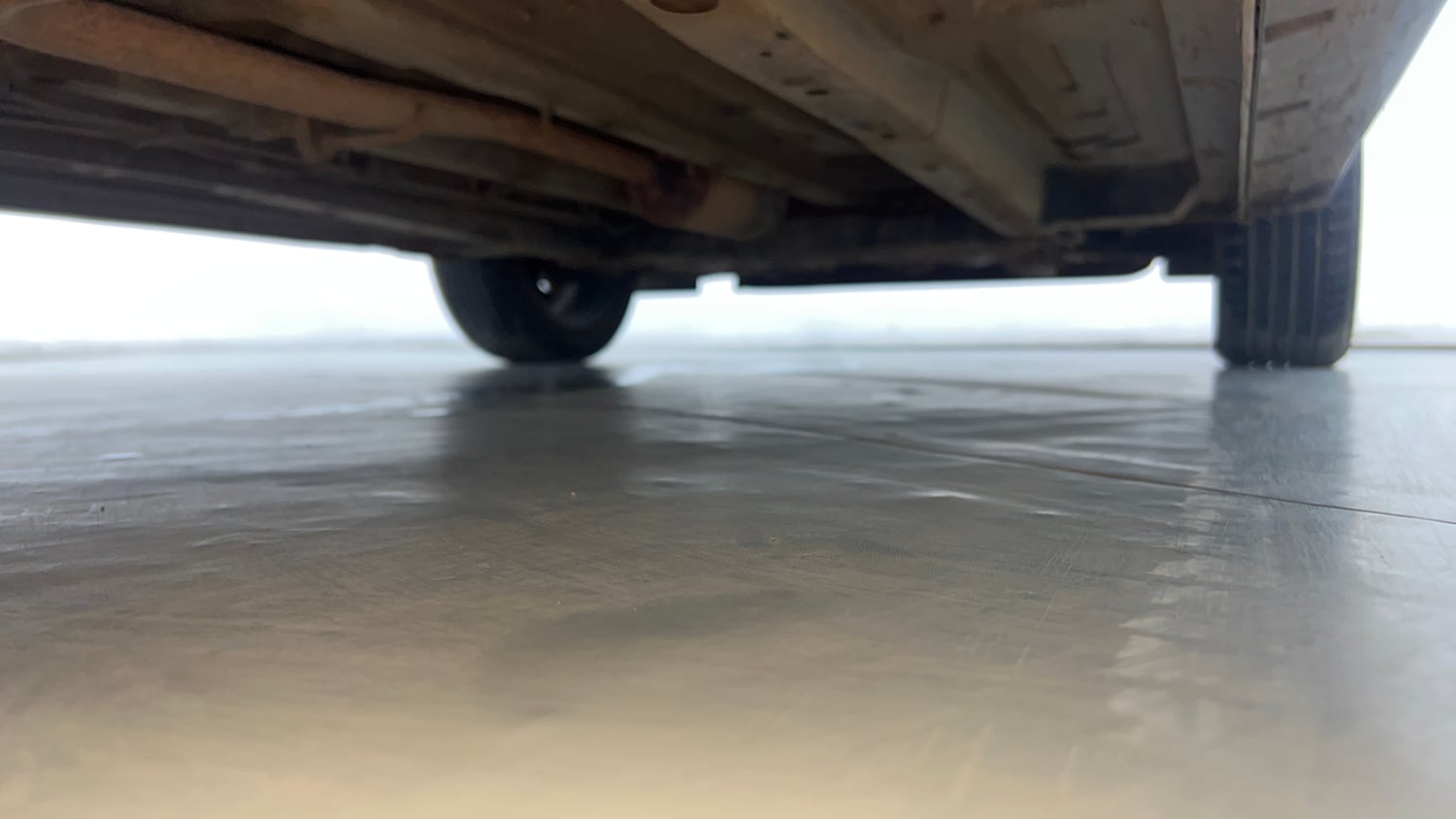 Used 2021 Tata Punch Accomplished Dazzle Pack MT Petrol Manual extra REAR RIGHT UNDERBODY VIEW