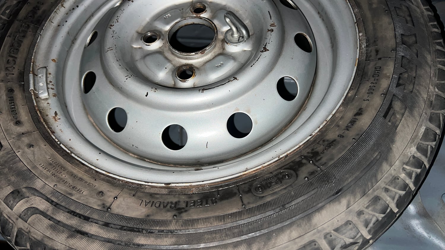 Used 2017 Maruti Suzuki Wagon R LXI CNG Cng Manual tyres SPARE TYRE VIEW
