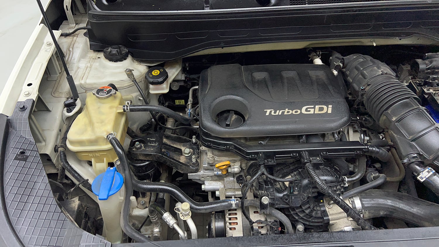 Used 2021 Hyundai Venue SX (O) 1.0 Turbo Petrol Manual engine ENGINE RIGHT SIDE VIEW