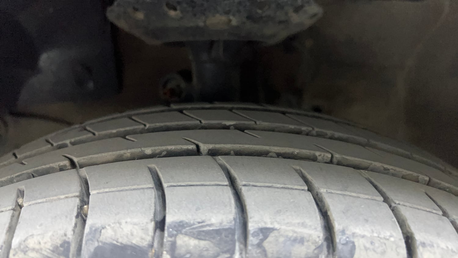 Used 2013 Honda Amaze 1.2 VX i-VTEC Petrol Manual tyres LEFT FRONT TYRE TREAD VIEW