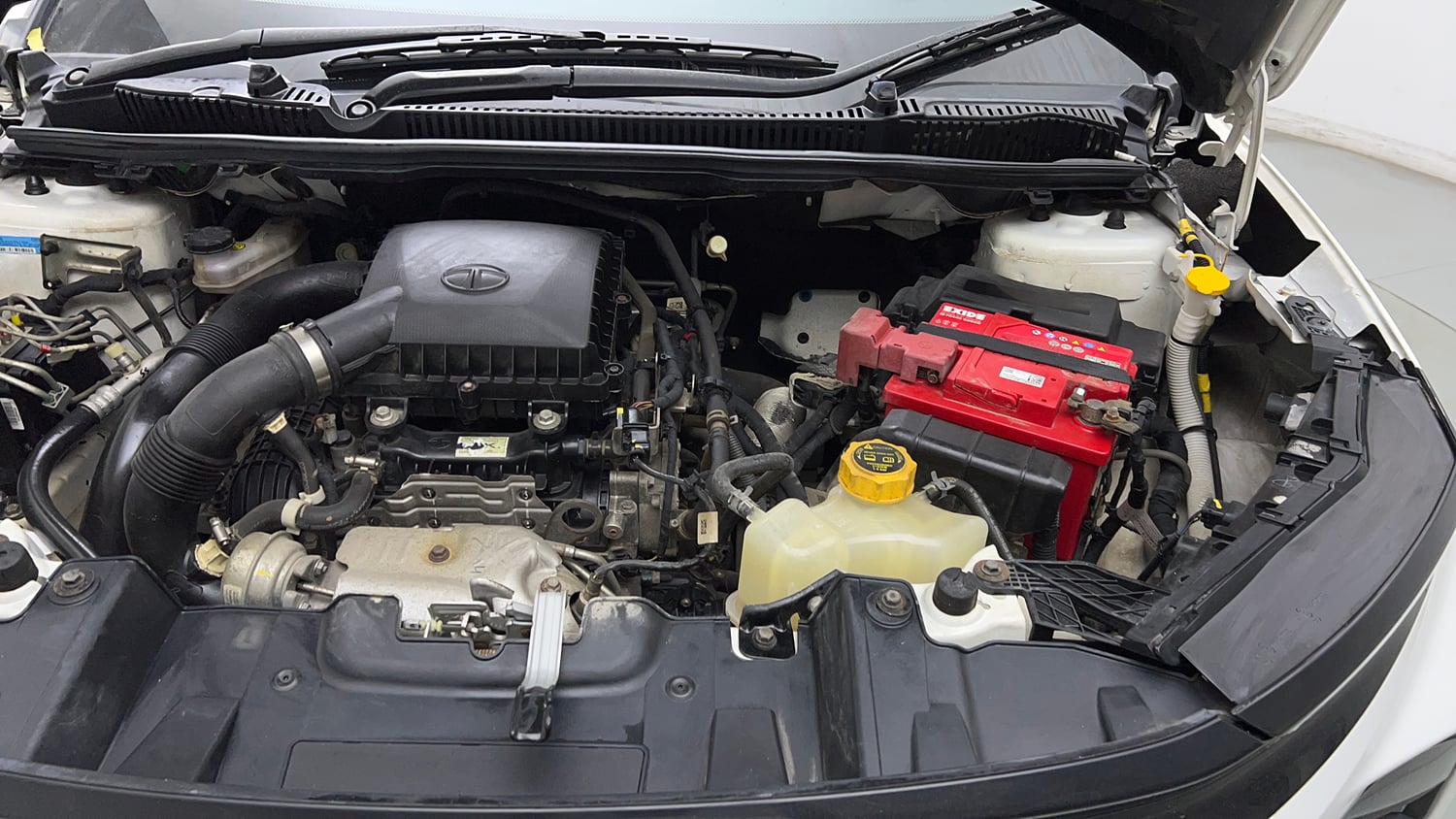 Used 2024 Tata Nexon Fearless 1.2 Revotron Petrol 6MT DT Petrol Manual engine ENGINE LEFT SIDE VIEW