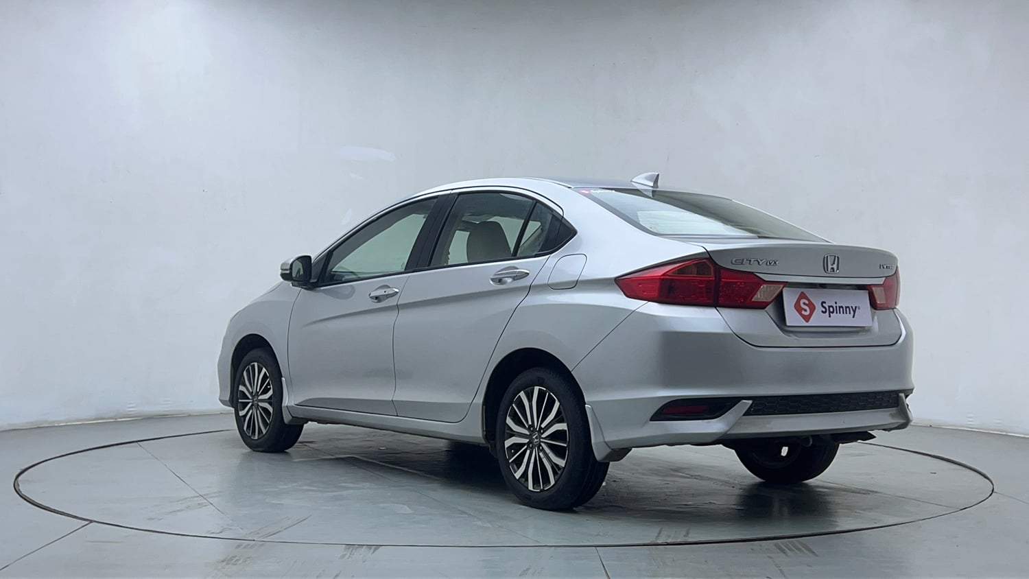 Used 2017 Honda City VX CVT Petrol Petrol Automatic exterior LEFT REAR CORNER VIEW