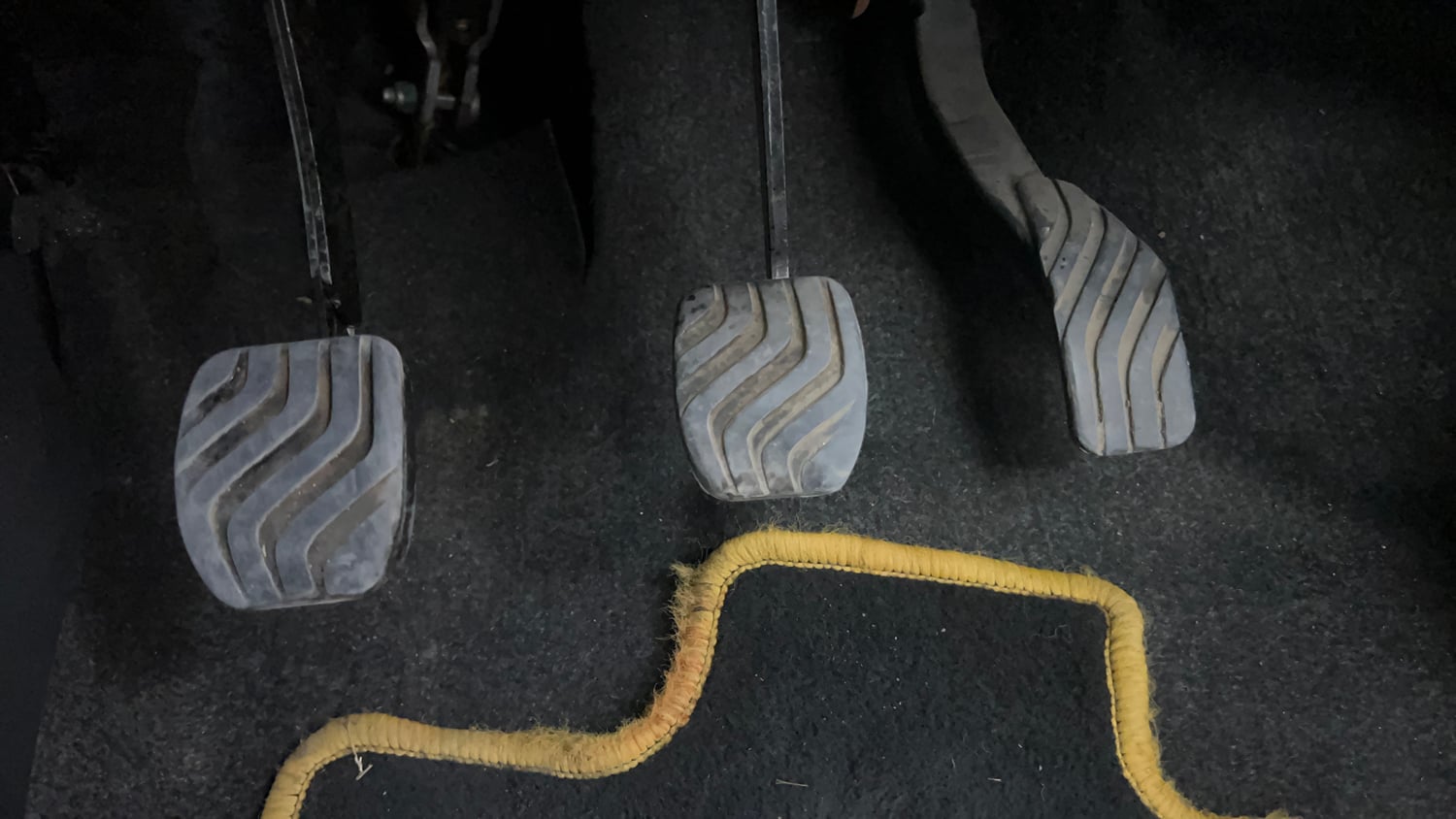 Used 2016 Renault Kwid RXT Petrol Manual interior PEDALS VIEW