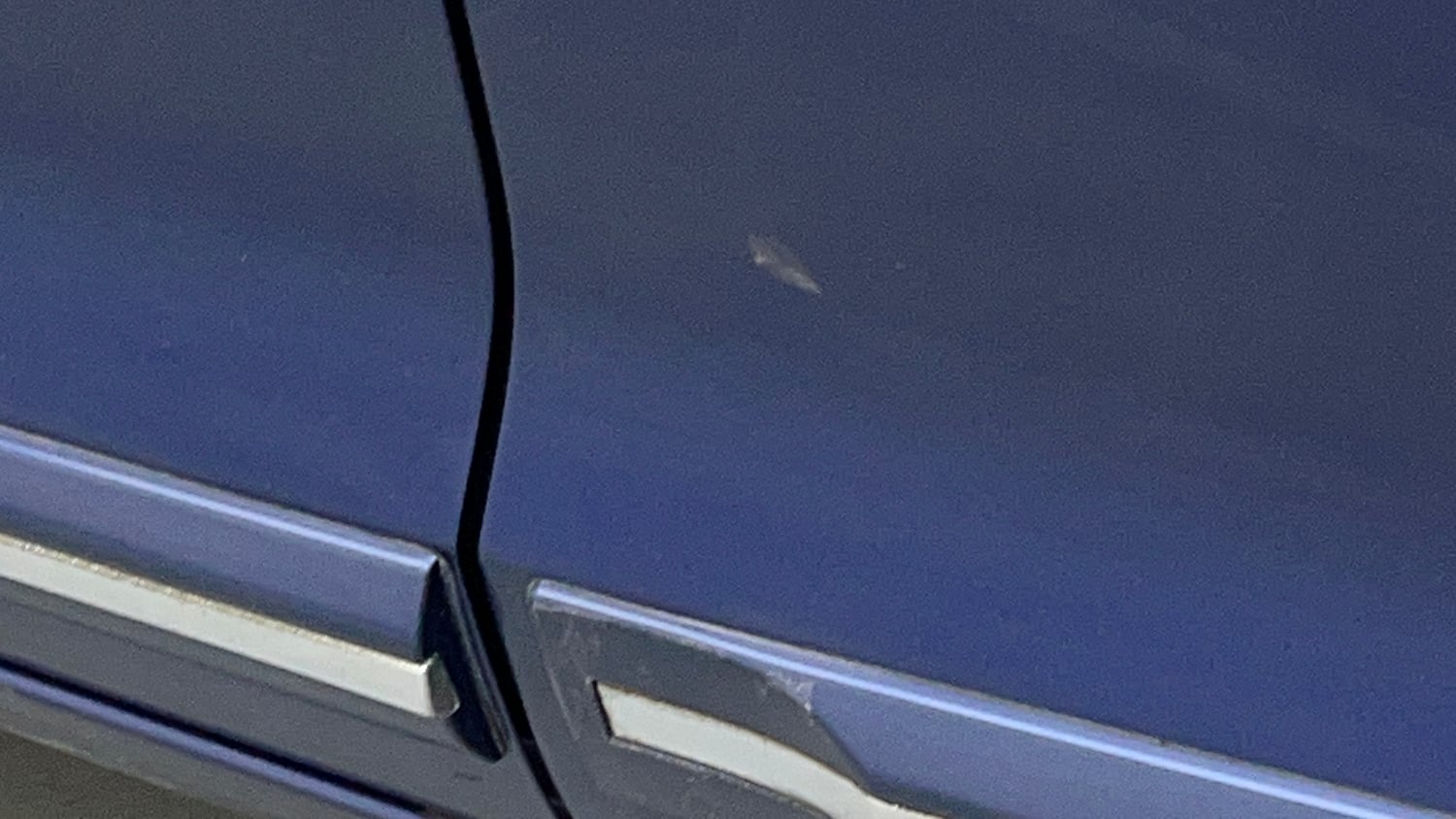 Used 2019 Maruti Suzuki Baleno Zeta Petrol Manual dents MINOR SCRATCH
