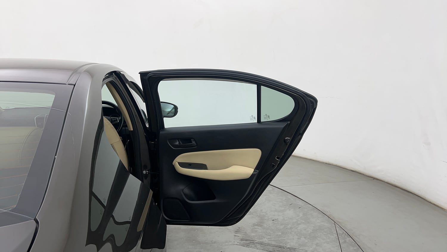 Used 2022 Honda City V Petrol Petrol Manual interior RIGHT REAR DOOR OPEN VIEW