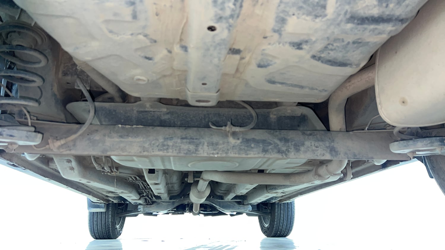 Used 2022 Tata Nexon XZA Plus (S) Petrol Automatic extra REAR UNDERBODY VIEW (TAKEN FROM REAR)