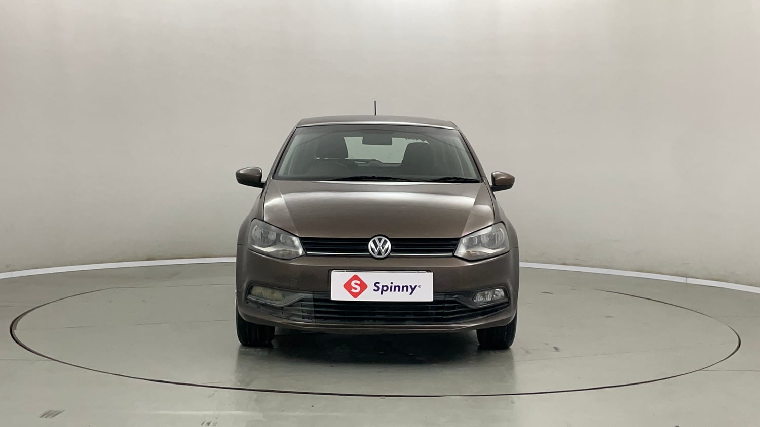 Used 2016 Volkswagen Polo Comfortline 1.2L (P) Petrol Manual exterior FRONT VIEW