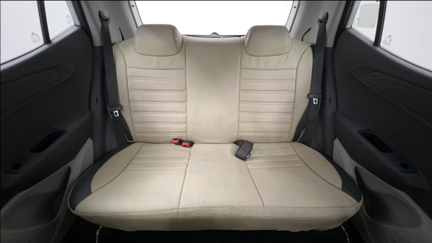 Used 2020 Hyundai Grand i10 Nios Sportz AMT 1.2 Kappa VTVT Petrol Automatic interior REAR SEAT CONDITION VIEW