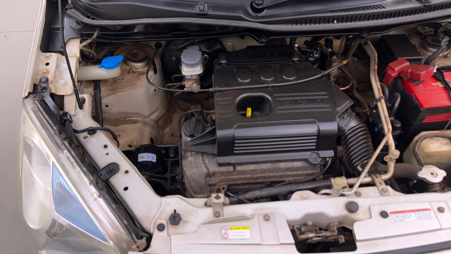 Used 2017 Maruti Suzuki Wagon R VXI Petrol Manual engine ENGINE RIGHT SIDE VIEW
