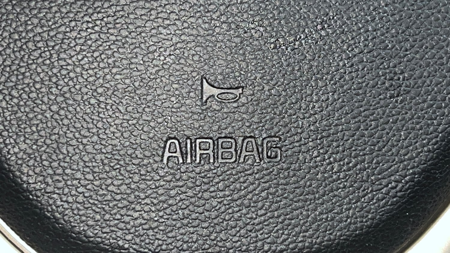 Used 2022 Hyundai Santro Era Executive Petrol Manual top_features Airbags