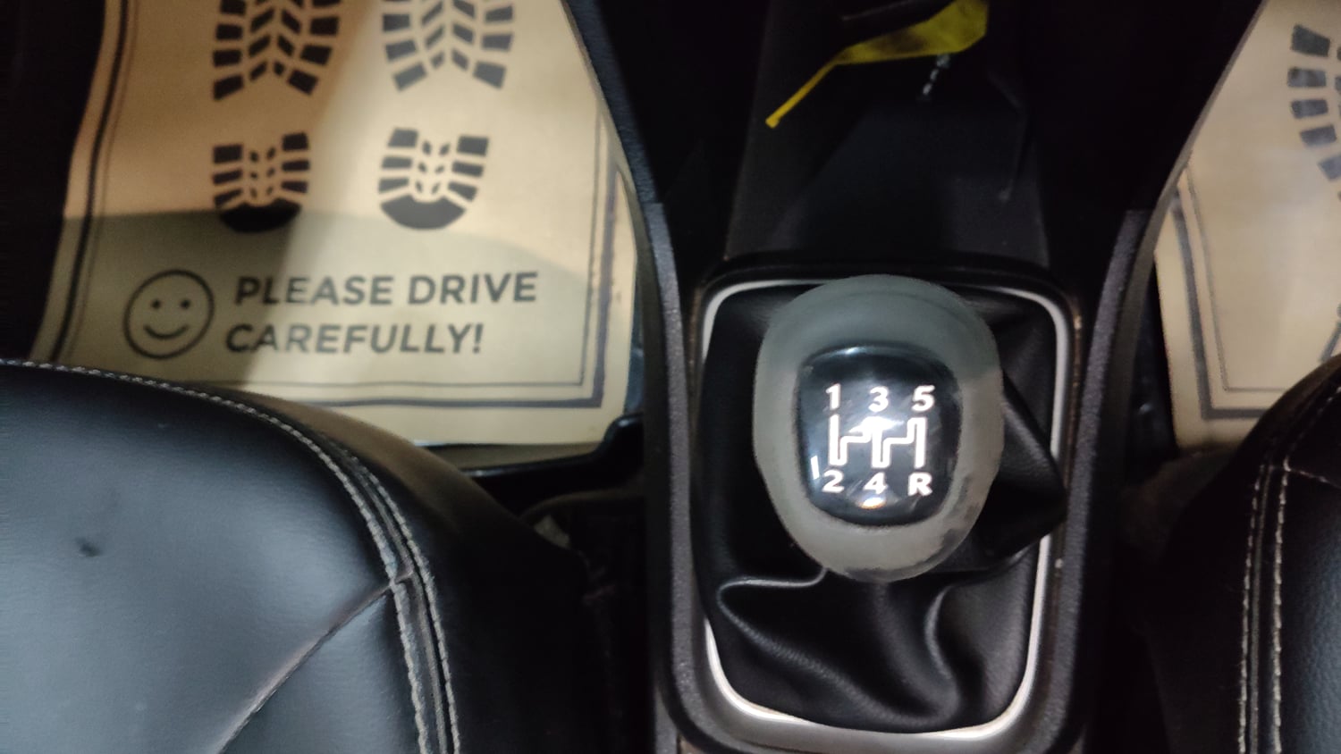 Used 2022 Tata Tiago NRG XZ MT Petrol Manual interior GEAR  KNOB VIEW