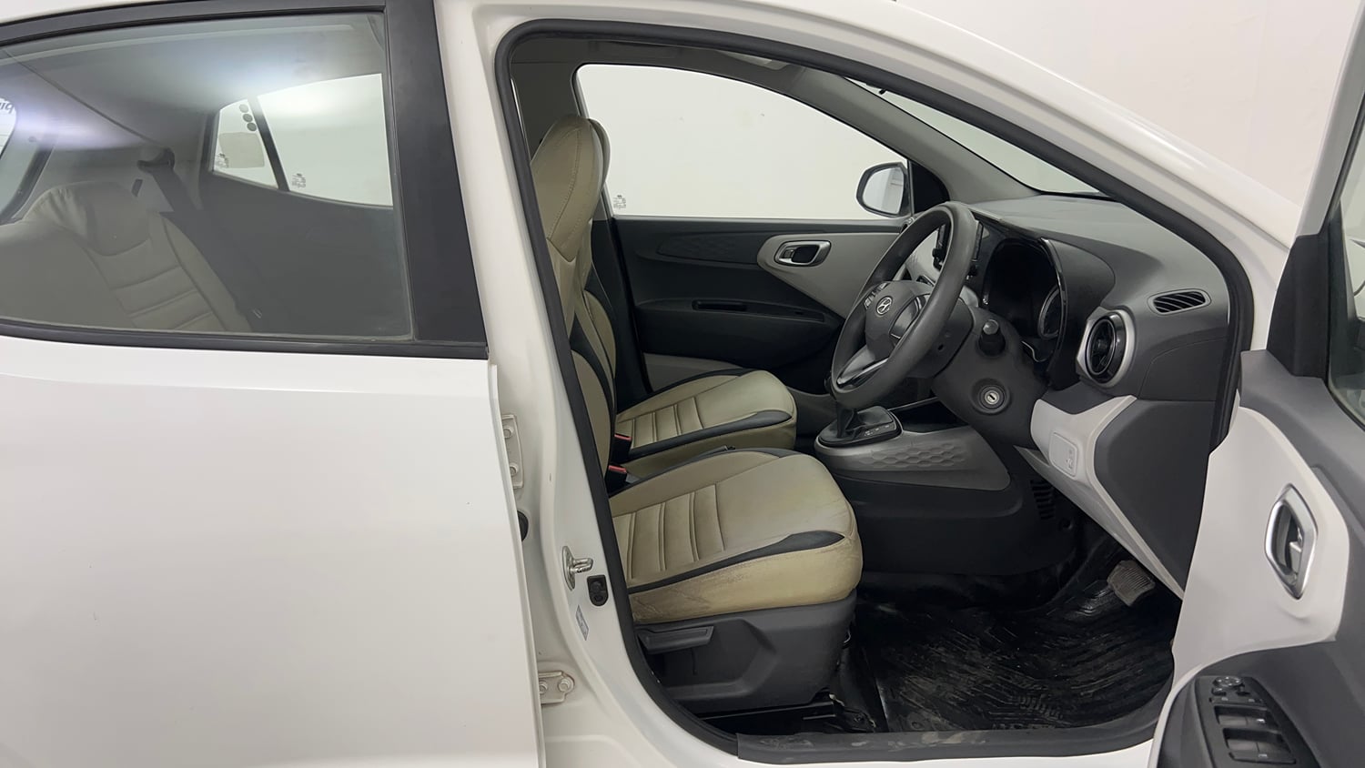 Used 2020 Hyundai Grand i10 Nios Sportz AMT 1.2 Kappa VTVT Petrol Automatic interior RIGHT SIDE FRONT DOOR CABIN VIEW