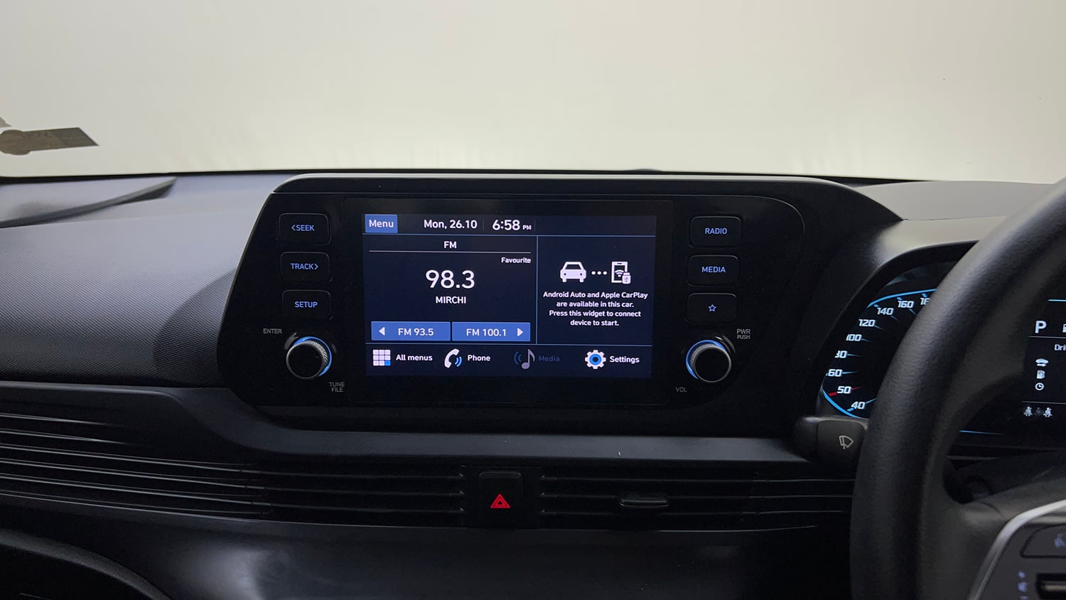 Used 2023 Hyundai i20 Sportz 1.2 IVT Petrol Automatic top_features Integrated (in-dash) music system
