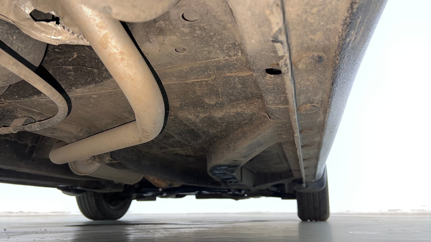 Used 2016 Honda Amaze 1.2 S AT i-VTEC Petrol Automatic extra REAR RIGHT UNDERBODY VIEW