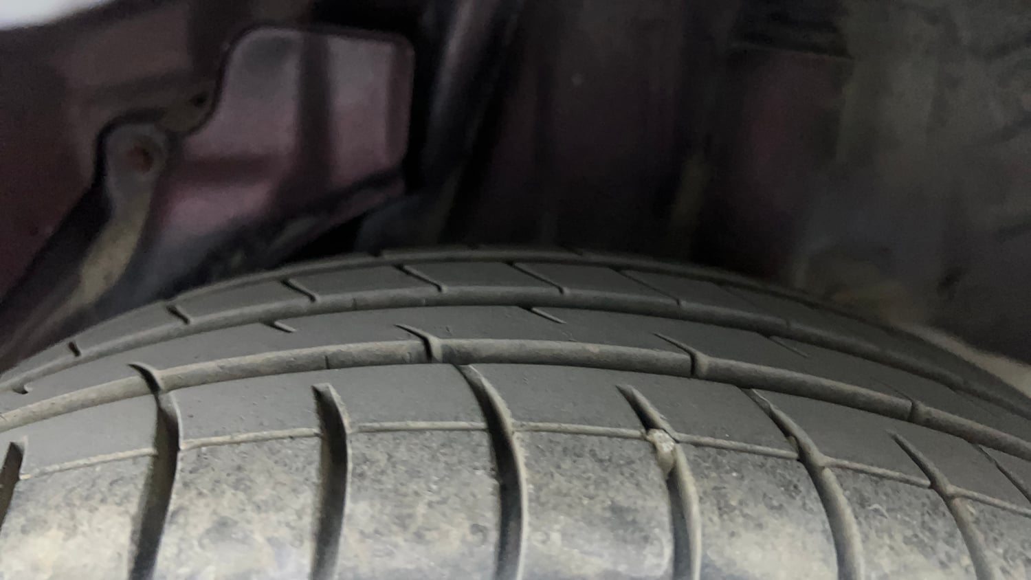 Used 2013 Honda Amaze 1.2 VX i-VTEC Petrol Manual tyres LEFT REAR TYRE TREAD VIEW