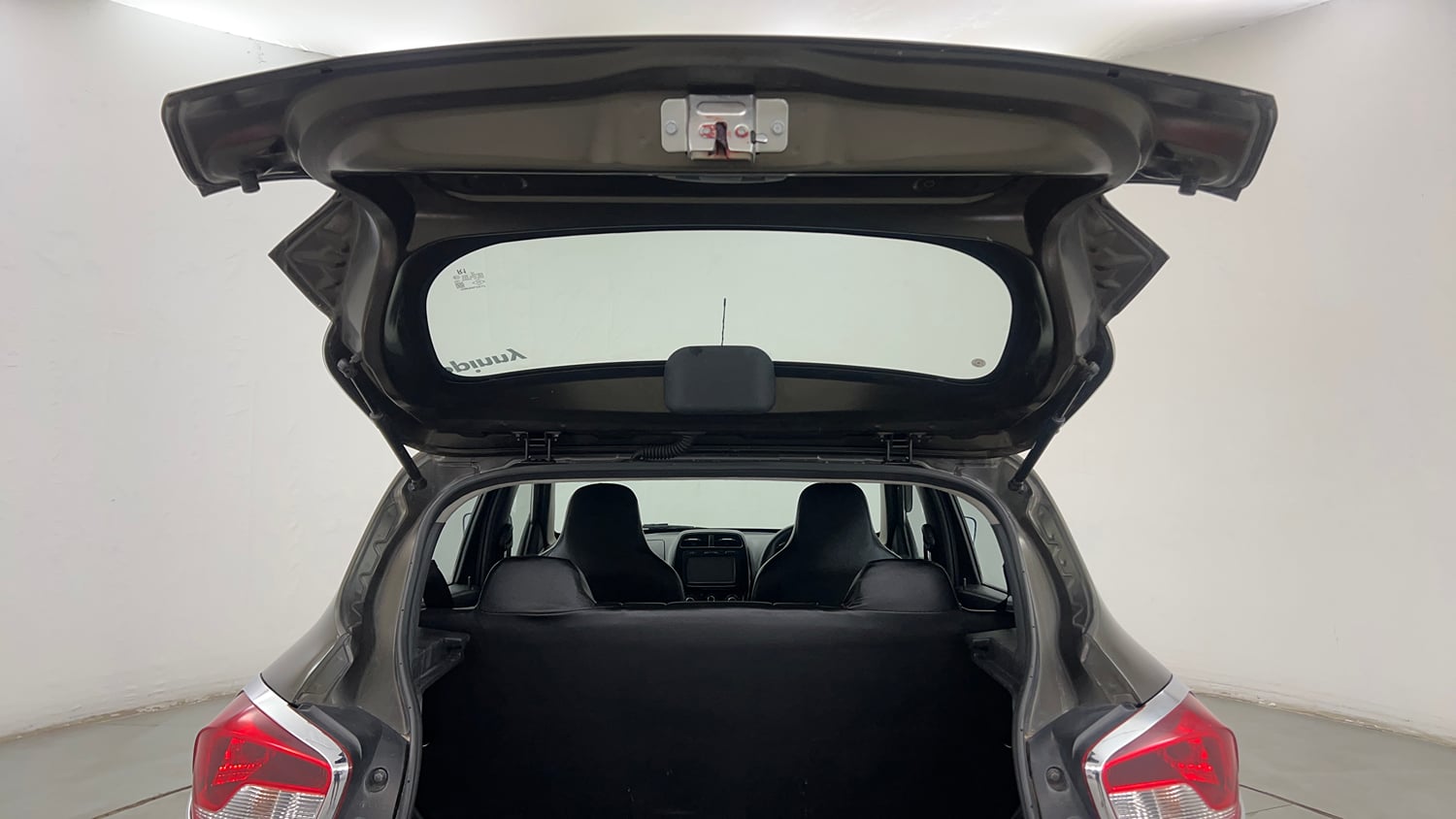 Used 2016 Renault Kwid RXT Petrol Manual interior DICKY DOOR OPEN VIEW