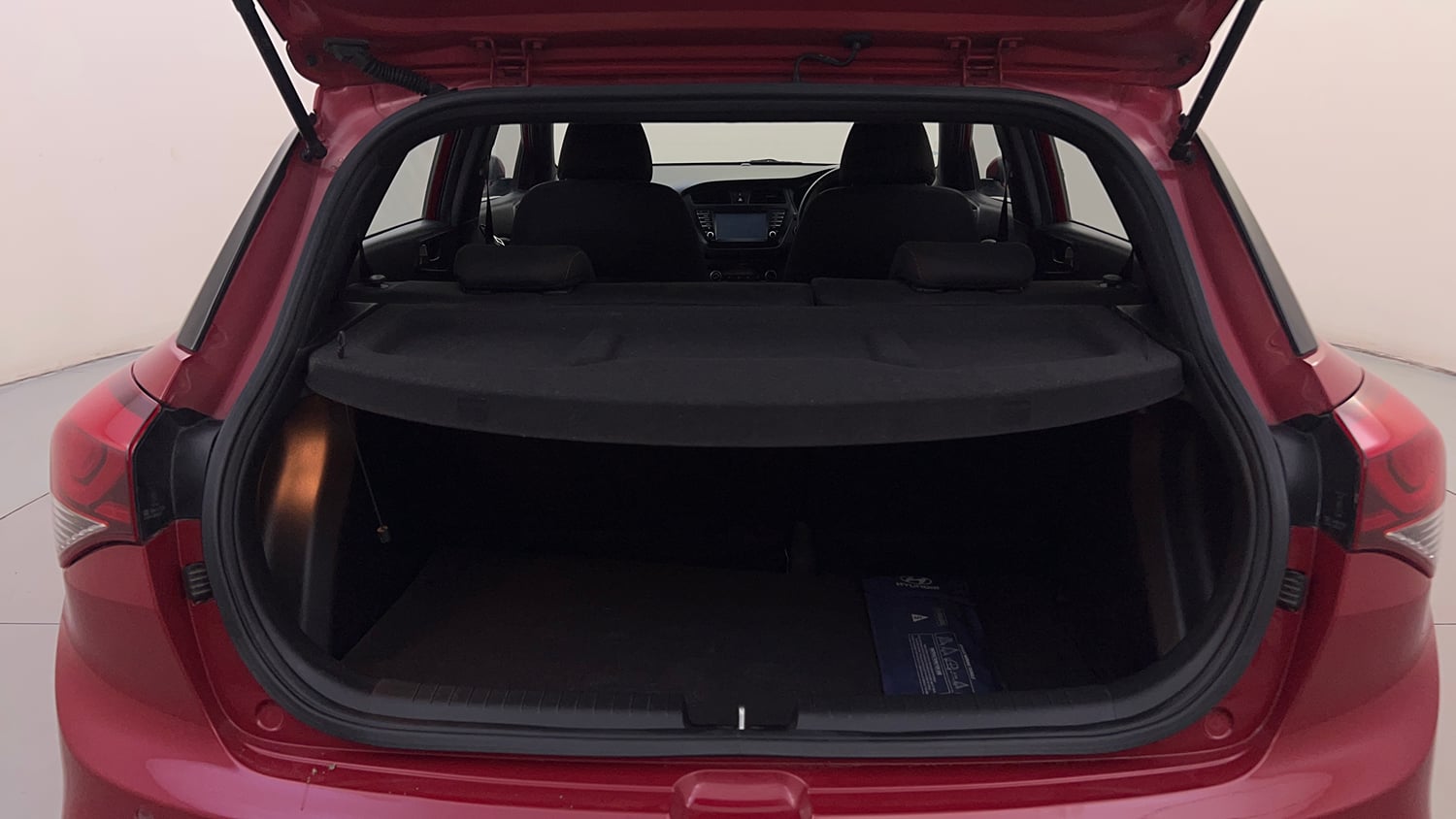 Used 2016 Hyundai i20 Active 1.2 SX Petrol Manual interior DICKY INSIDE VIEW
