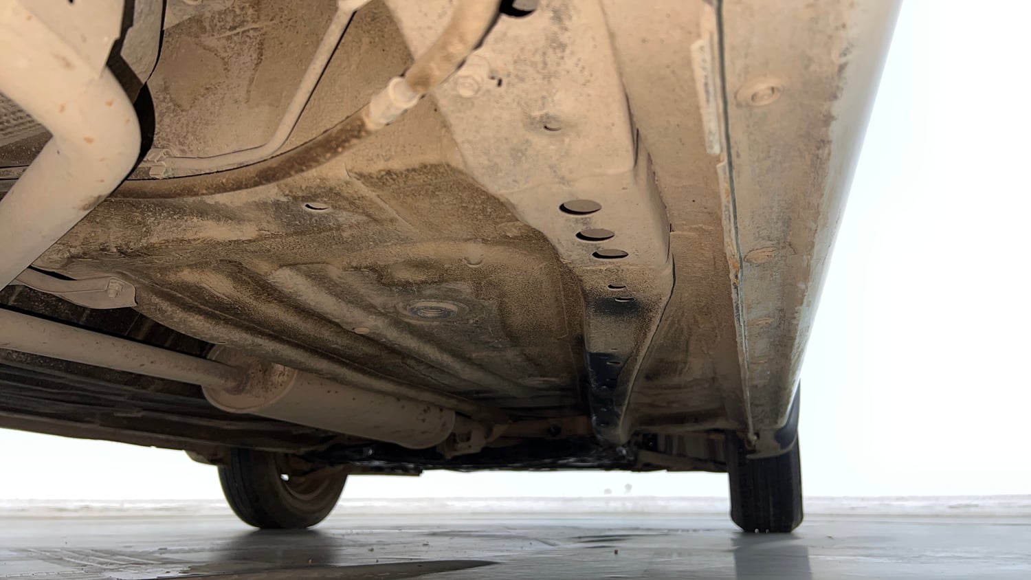 Used 2022 Maruti Suzuki Celerio VXi Petrol Manual extra REAR RIGHT UNDERBODY VIEW
