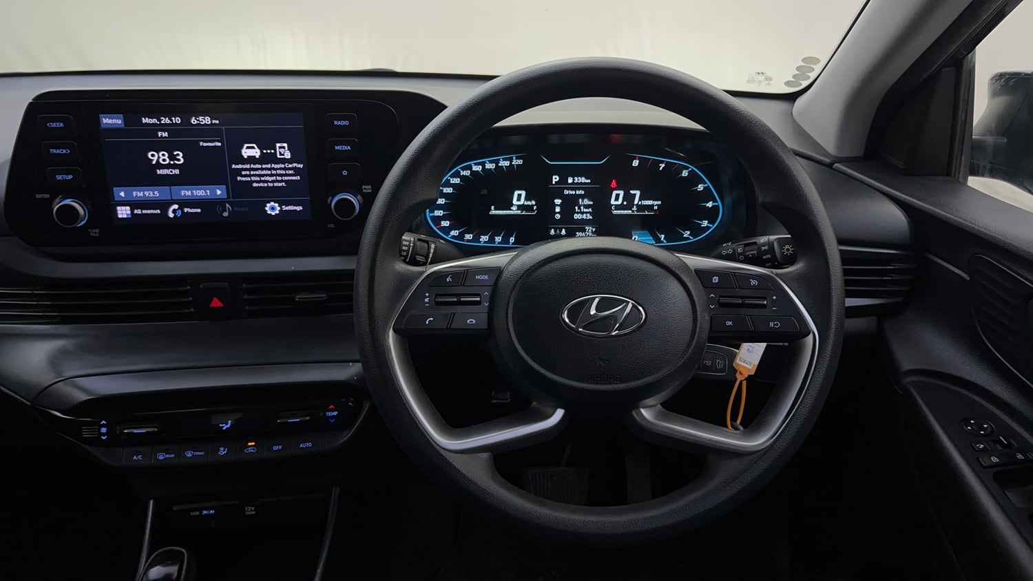 Used 2023 Hyundai i20 Sportz 1.2 IVT Petrol Automatic interior STEERING VIEW