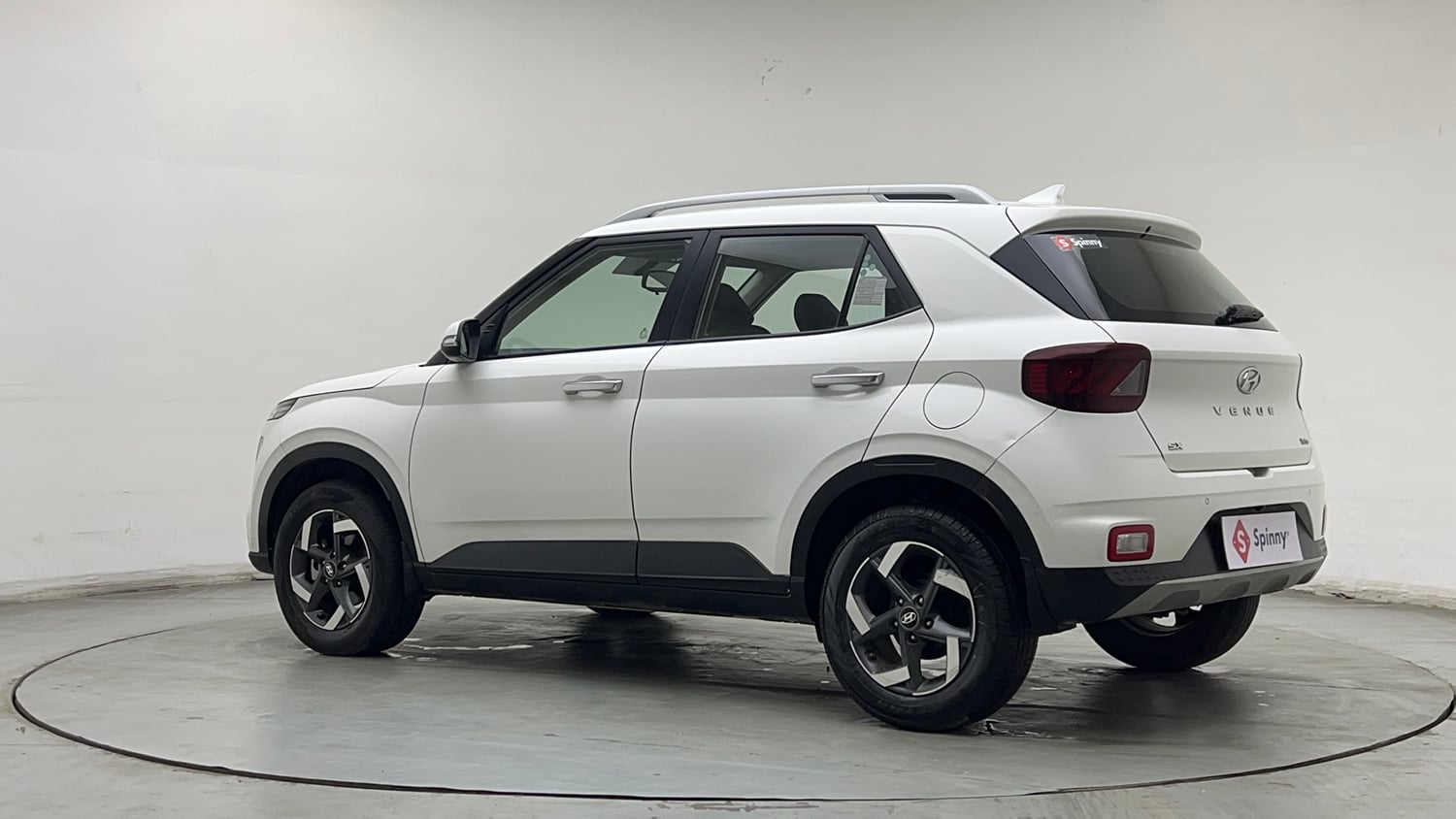 Used 2021 Hyundai Venue SX (O) 1.0 Turbo Petrol Manual exterior LEFT REAR CORNER VIEW