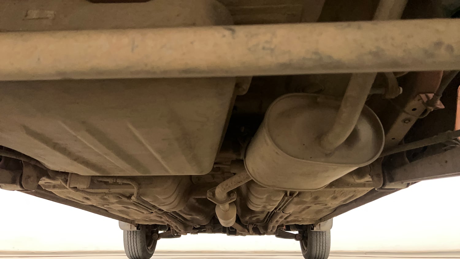 Used 2019 maruti-suzuki Alto K10 VXi (O) AMT Petrol Automatic extra REAR UNDERBODY VIEW (TAKEN FROM REAR)