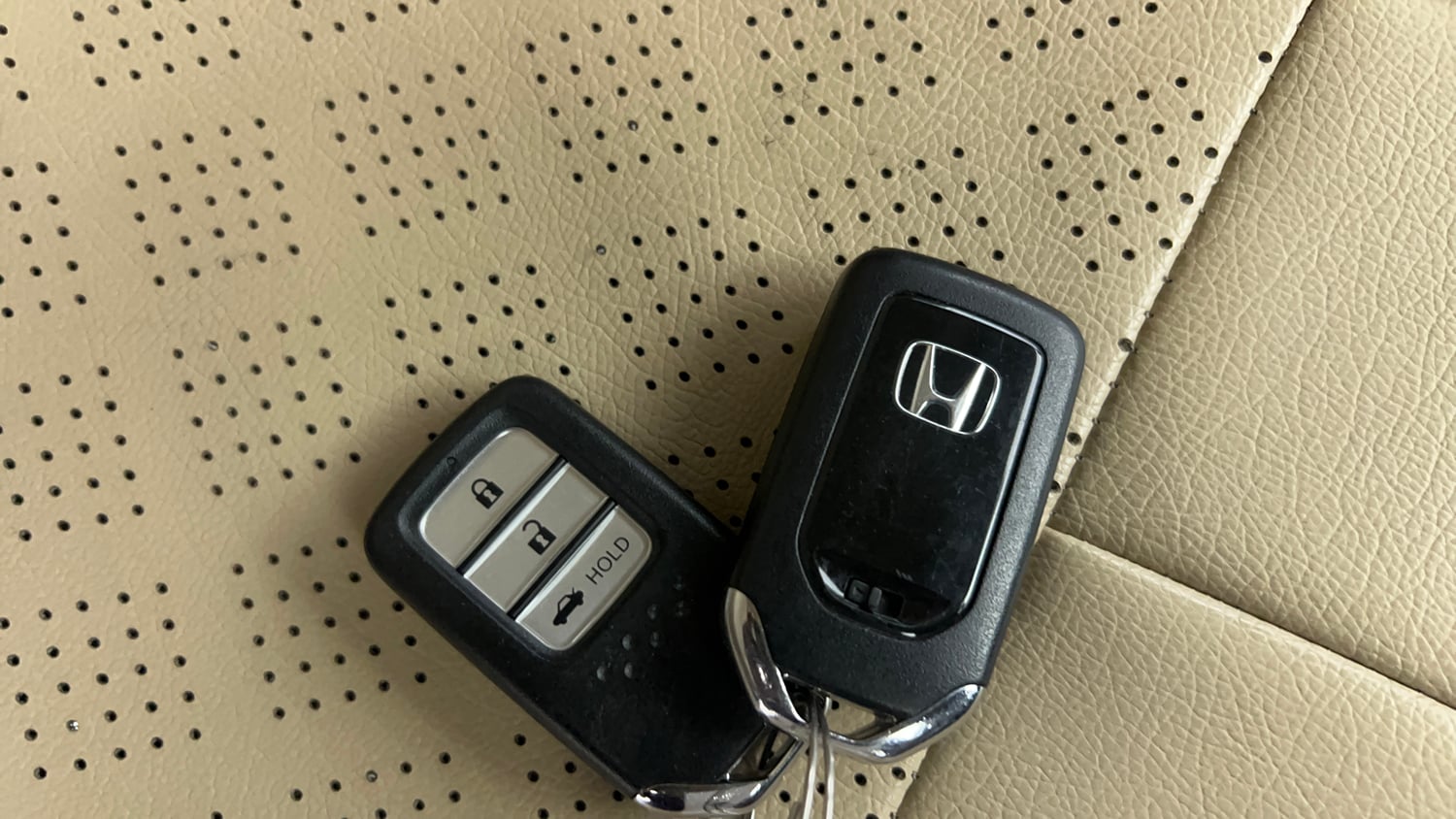Used 2022 Honda City V Petrol Petrol Manual extra CAR KEY VIEW