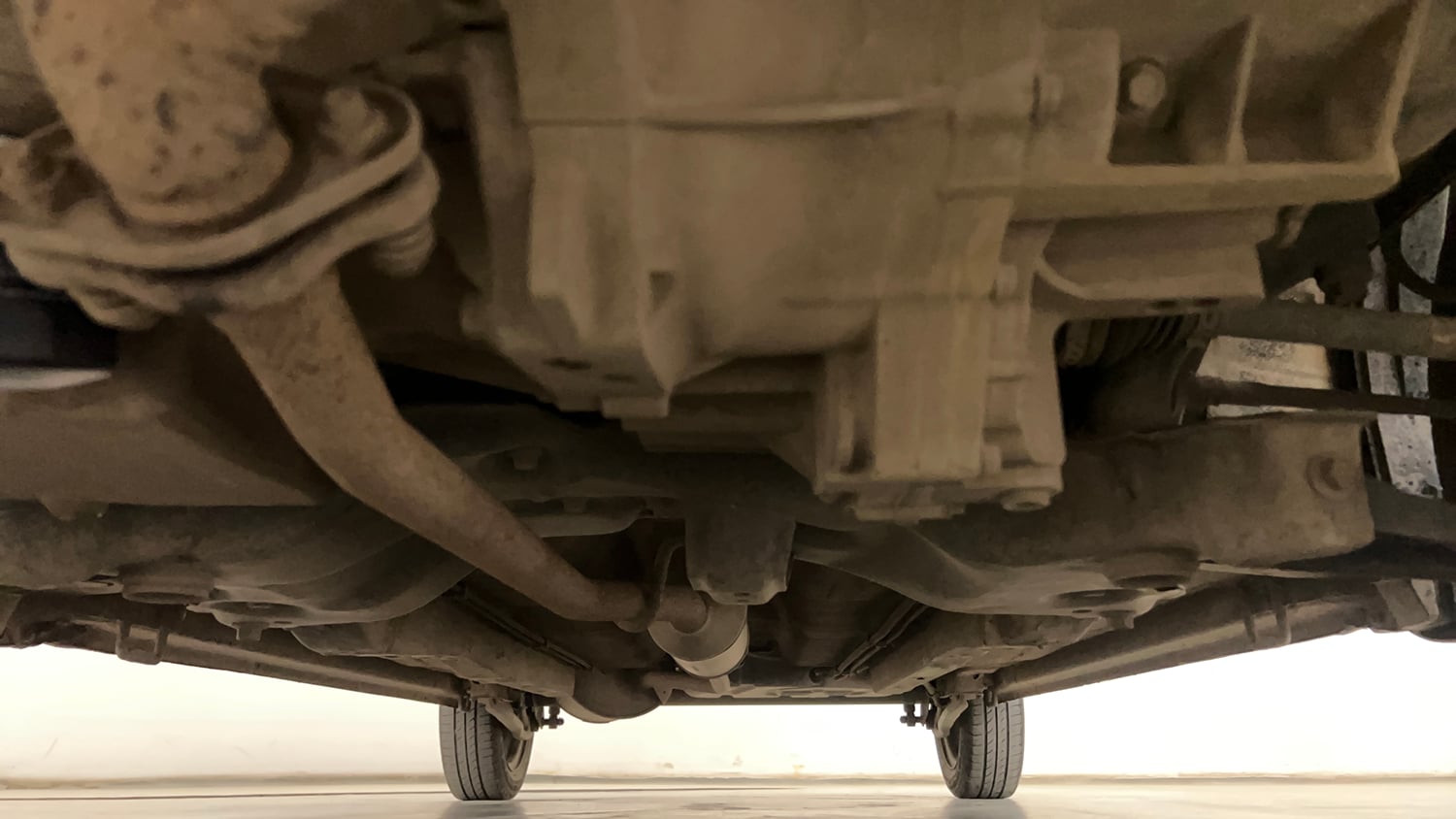 Used 2018 Maruti Suzuki Wagon R VXI Petrol Manual extra FRONT LEFT UNDERBODY VIEW