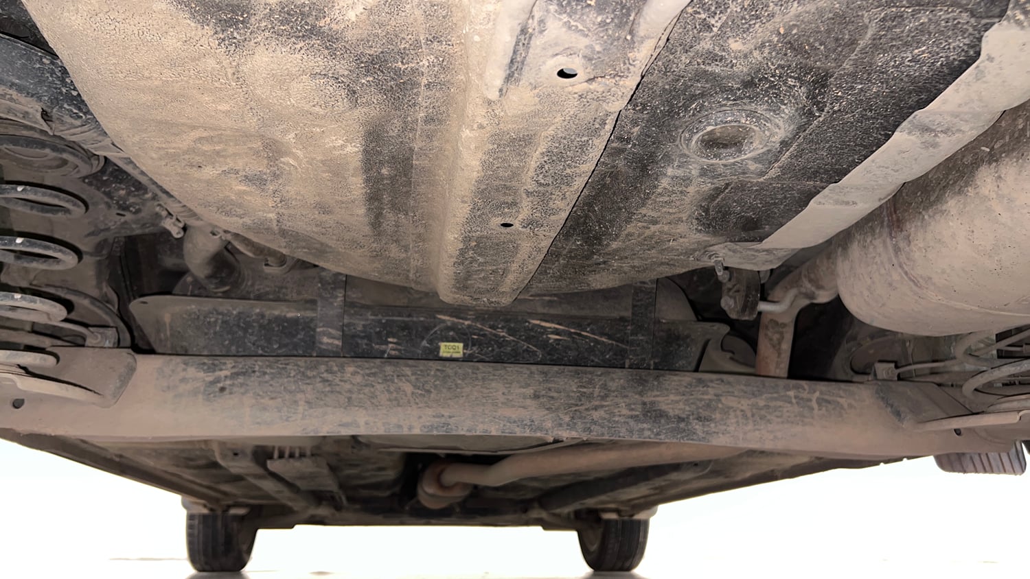 Used 2021 Hyundai Grand i10 Nios Asta AMT 1.2 Kappa VTVT Petrol Automatic extra REAR UNDERBODY VIEW (TAKEN FROM REAR)
