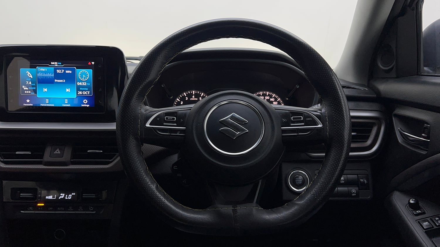 Used 2022 Maruti Suzuki Brezza ZXi Petrol Manual interior STEERING VIEW