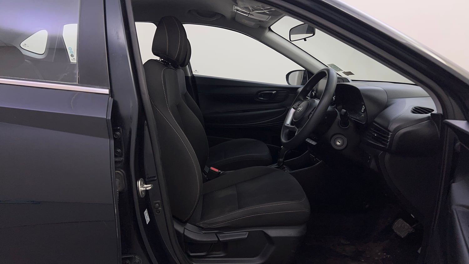 Used 2023 Hyundai i20 Sportz 1.2 IVT Petrol Automatic interior RIGHT SIDE FRONT DOOR CABIN VIEW