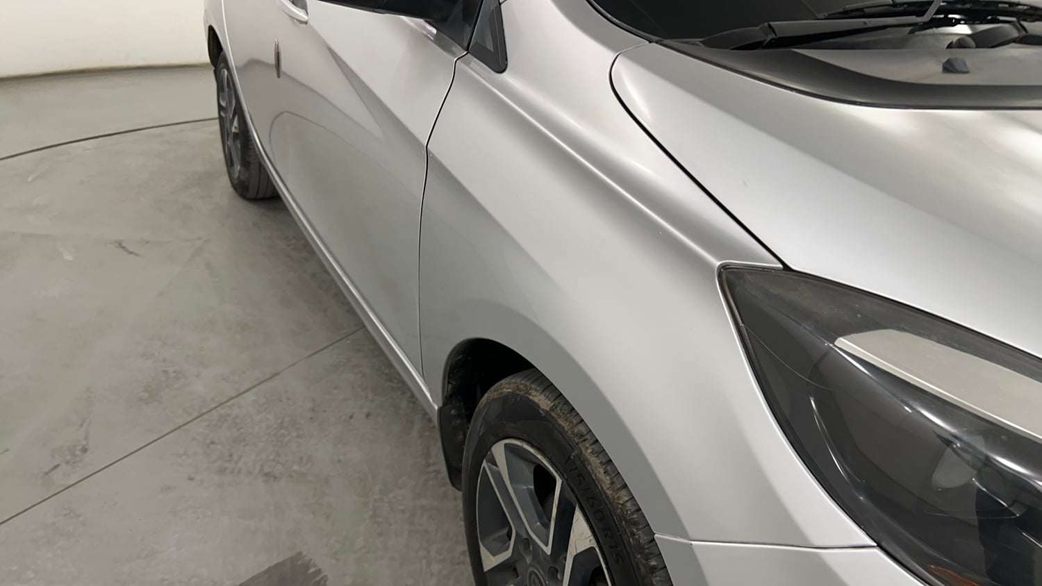 Used 2018 Tata Tigor Revotron XZ (O) Petrol Manual dents MINOR SCRATCH