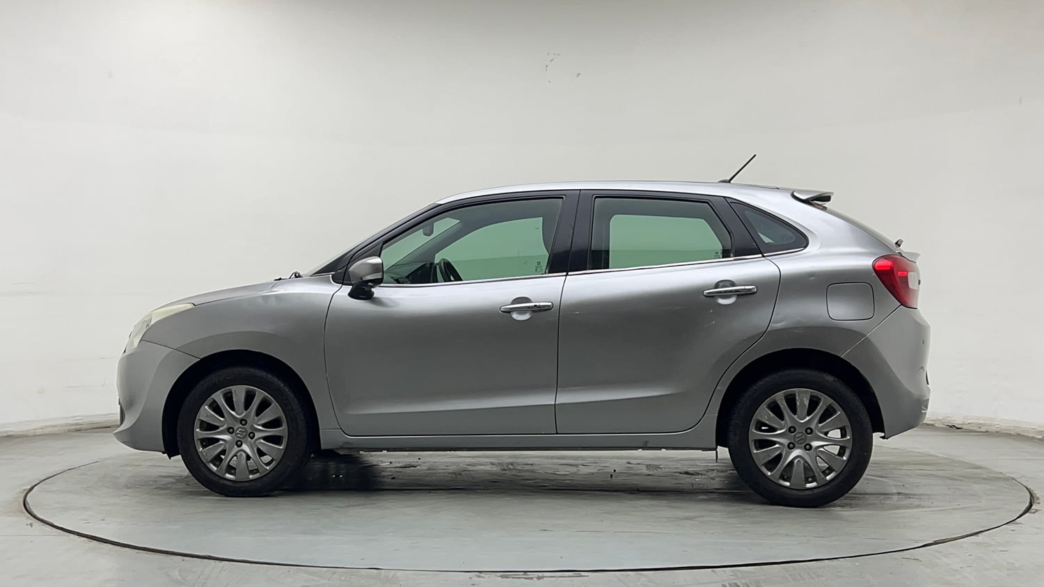Used 2016 Maruti Suzuki Baleno Zeta 1.2 AT Petrol Automatic exterior LEFT SIDE VIEW