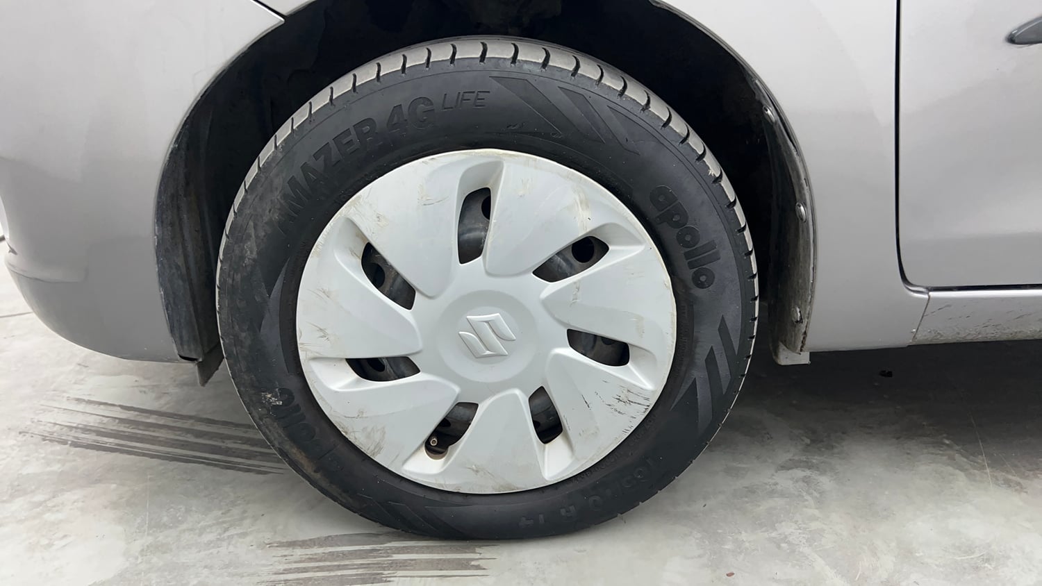 Used 2017 Maruti Suzuki Celerio ZXI (O) AMT Petrol Automatic tyres LEFT FRONT TYRE RIM VIEW
