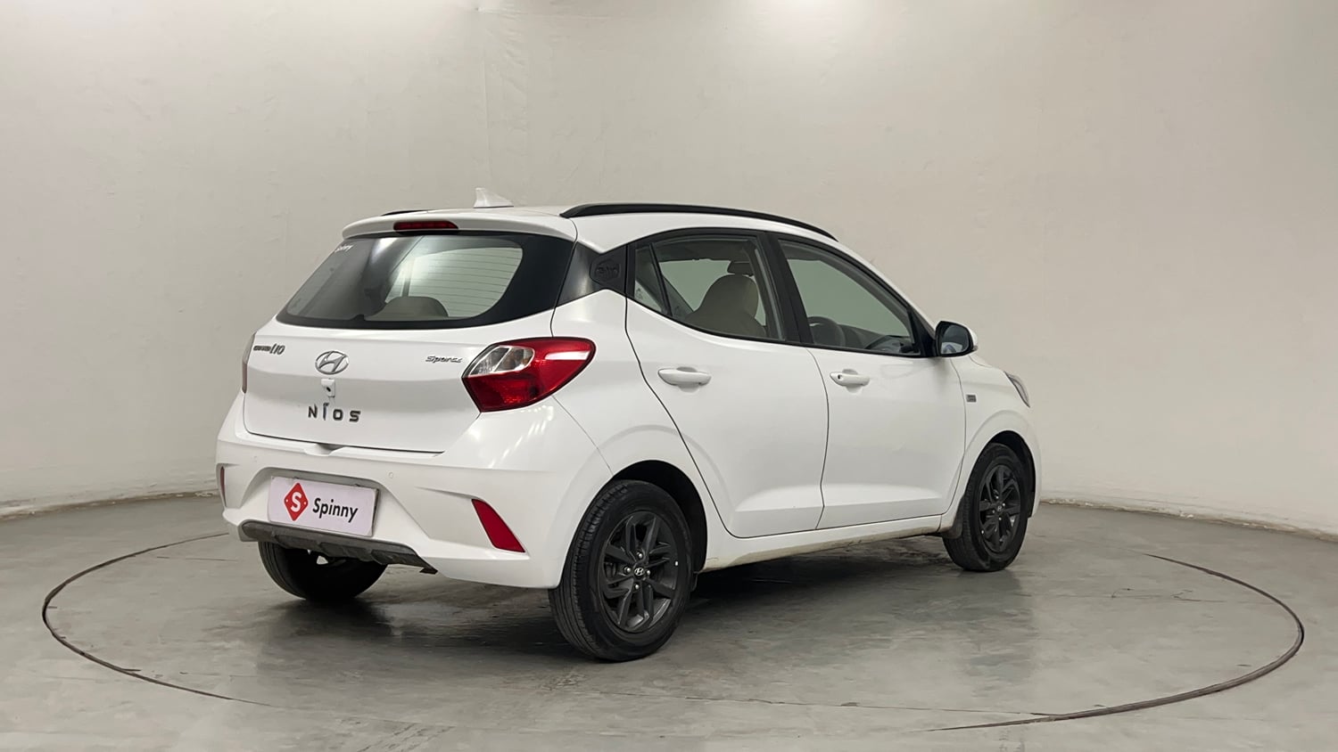 Used 2020 Hyundai Grand i10 Nios Sportz AMT 1.2 Kappa VTVT Petrol Automatic exterior RIGHT REAR CORNER VIEW