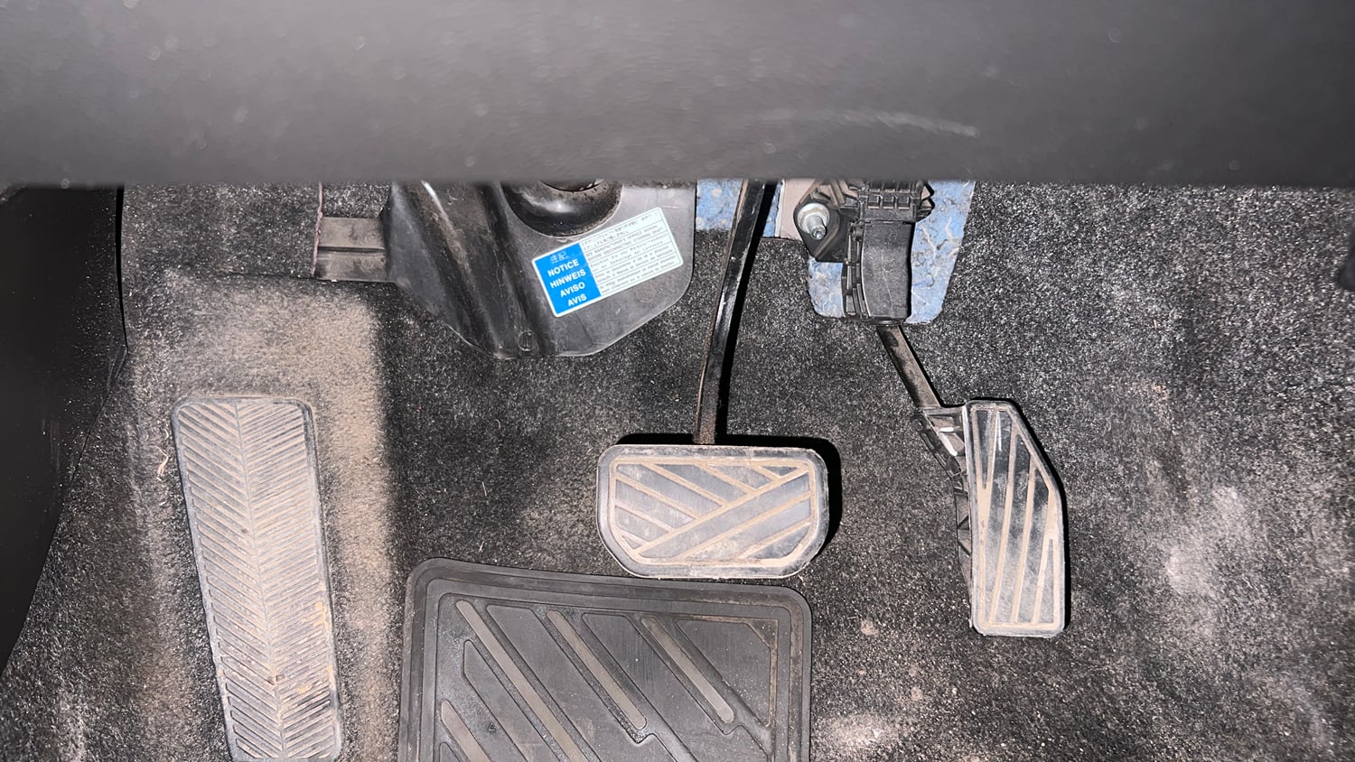 Used 2019 Maruti Suzuki Swift VXi AMT Petrol Automatic interior PEDALS VIEW