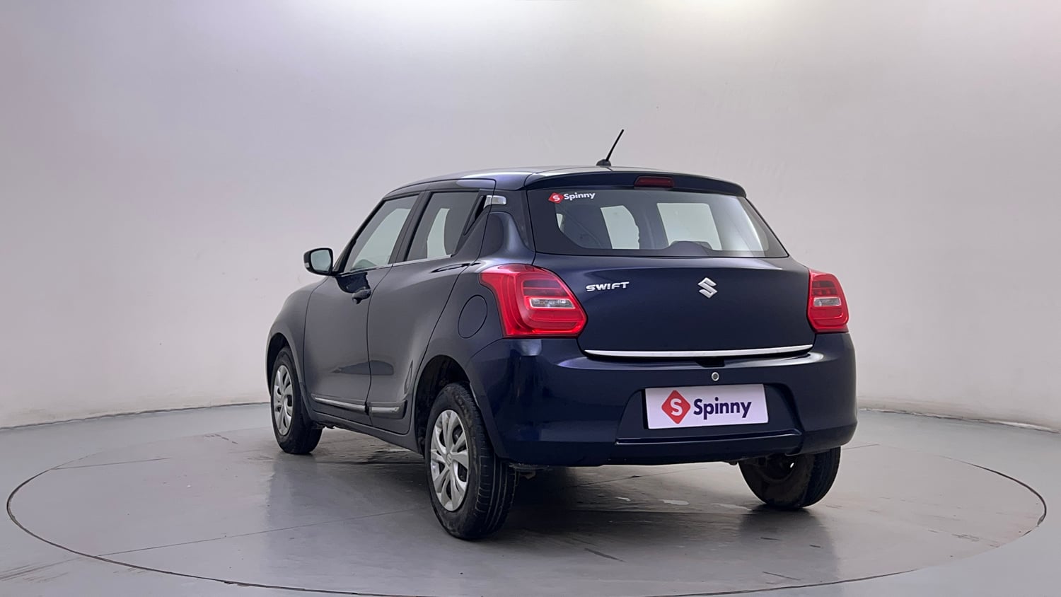 Used 2019 Maruti Suzuki Swift VXi AMT Petrol Automatic exterior LEFT REAR CORNER VIEW