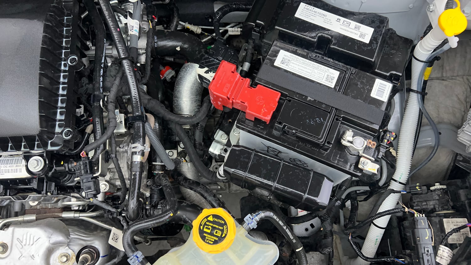 Used 2026 Tata Nexon Creative 1.2 Petrol 6MT Petrol Manual engine ENGINE LEFT SIDE VIEW