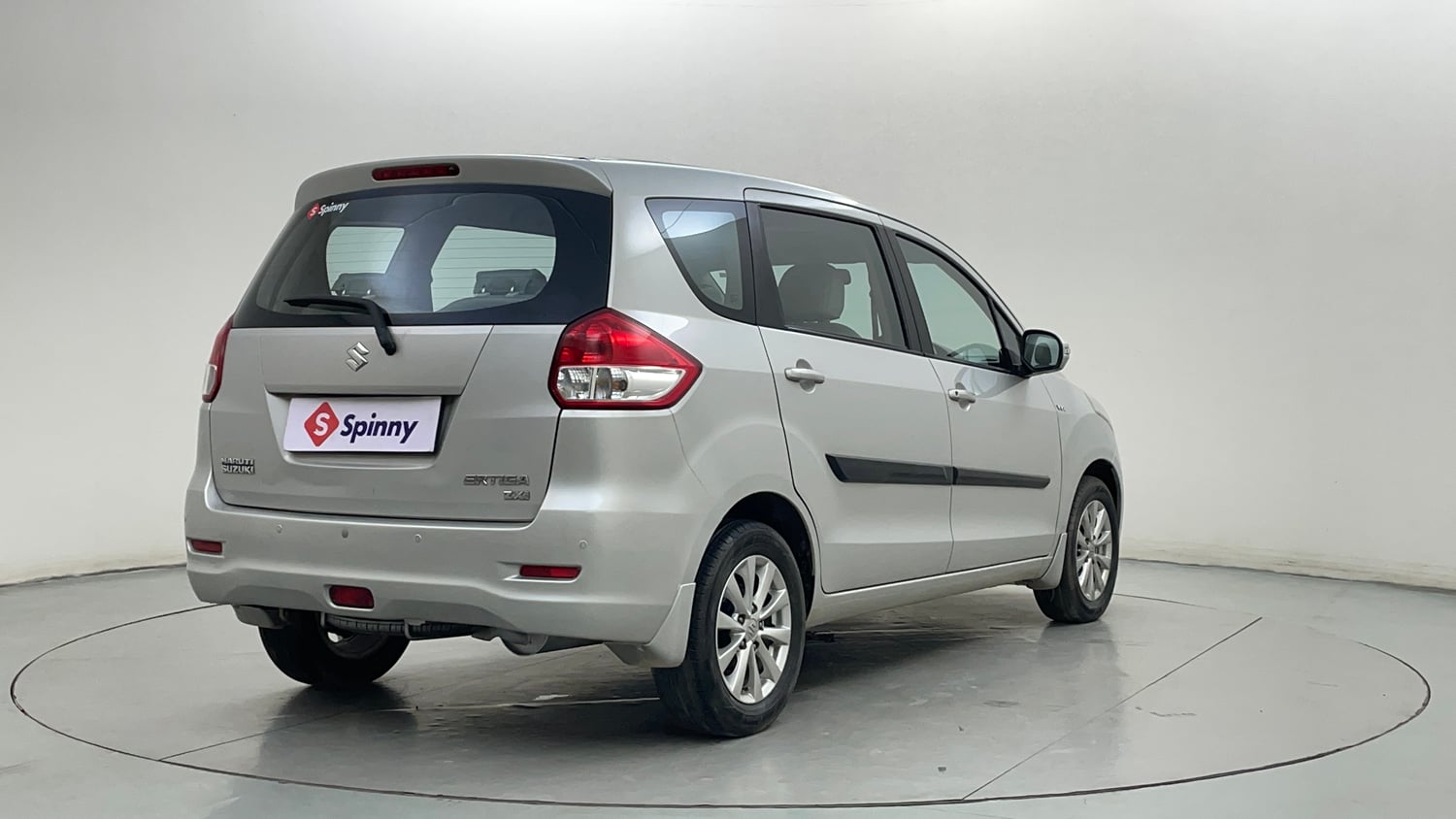 Used 2014 Maruti Suzuki Ertiga ZXi Petrol Manual exterior RIGHT REAR CORNER VIEW
