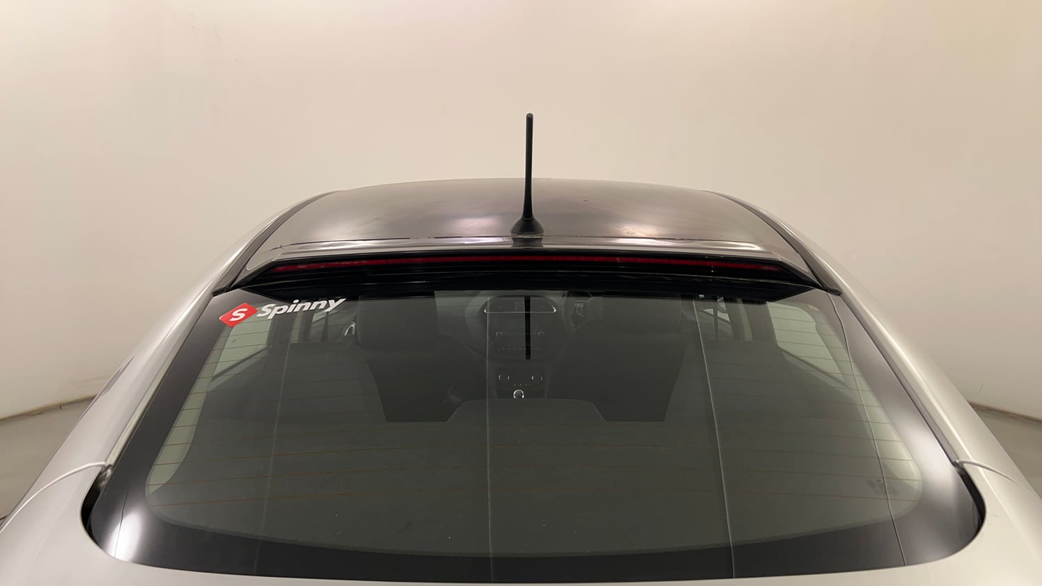 Used 2018 Tata Tigor Revotron XZ (O) Petrol Manual exterior BACK WINDSHIELD VIEW