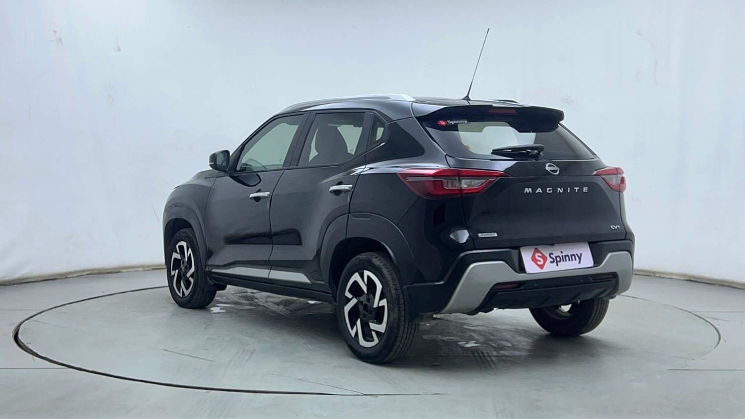 Used 2021 Nissan Magnite XV Turbo CVT Petrol Automatic exterior LEFT REAR CORNER VIEW