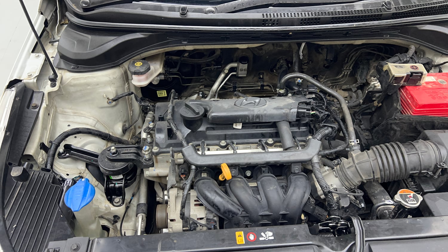 Used 2019 Hyundai Verna EX 1.4 VTVT Petrol Manual engine ENGINE RIGHT SIDE VIEW