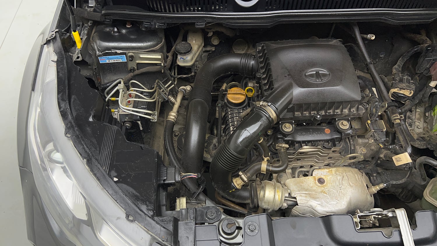Used 2022 Tata Nexon XZA Plus (S) Petrol Automatic engine ENGINE RIGHT SIDE VIEW