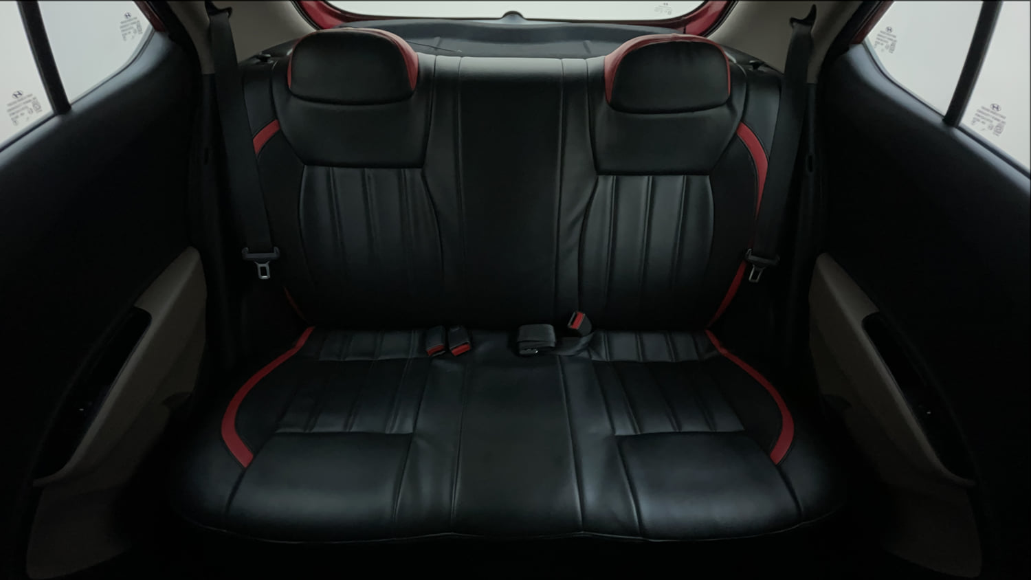 Used 2019 Hyundai Grand i10 Magna 1.2 Kappa VTVT Petrol Manual interior REAR SEAT CONDITION VIEW