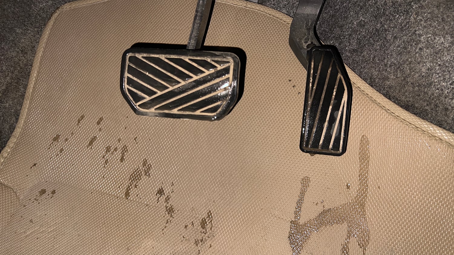 Used 2018 Maruti Suzuki Celerio ZXi AMT Petrol Automatic interior PEDALS VIEW