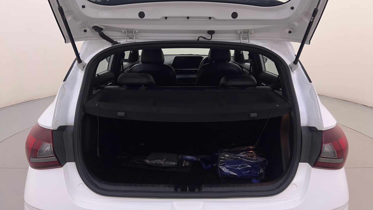Used 2023 Hyundai i20 N Line N8 1.0 Turbo DCT Petrol Automatic interior DICKY INSIDE VIEW