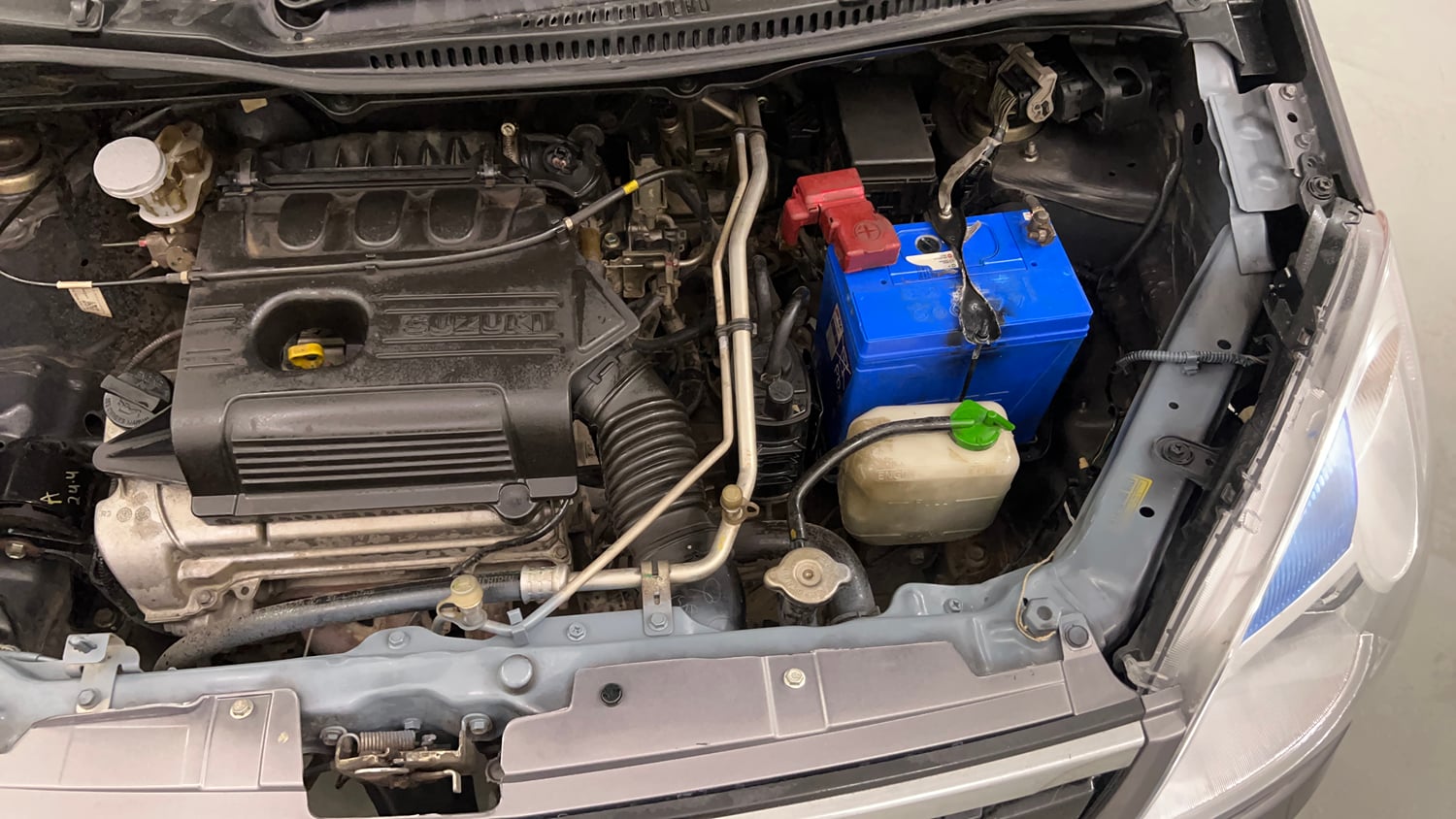 Used 2018 Maruti Suzuki Wagon R VXI Petrol Manual engine ENGINE LEFT SIDE VIEW