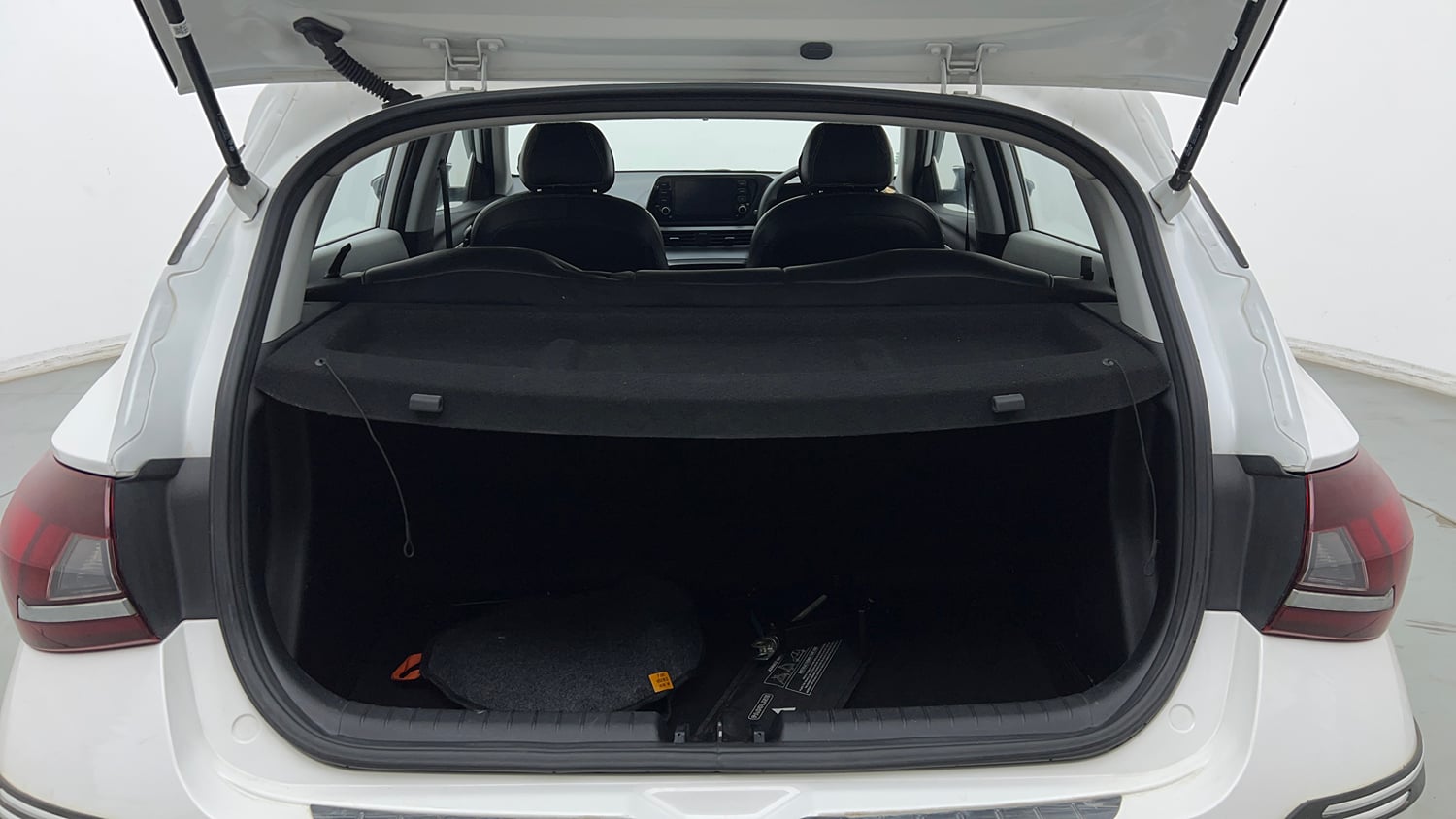 Used 2024 Hyundai New i20 Sportz 1.2 MT Petrol Manual interior DICKY INSIDE VIEW