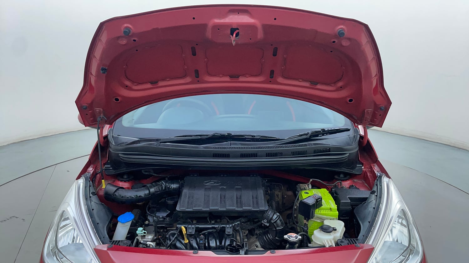 Used 2019 Hyundai Grand i10 Magna 1.2 Kappa VTVT Petrol Manual engine ENGINE & BONNET OPEN FRONT VIEW