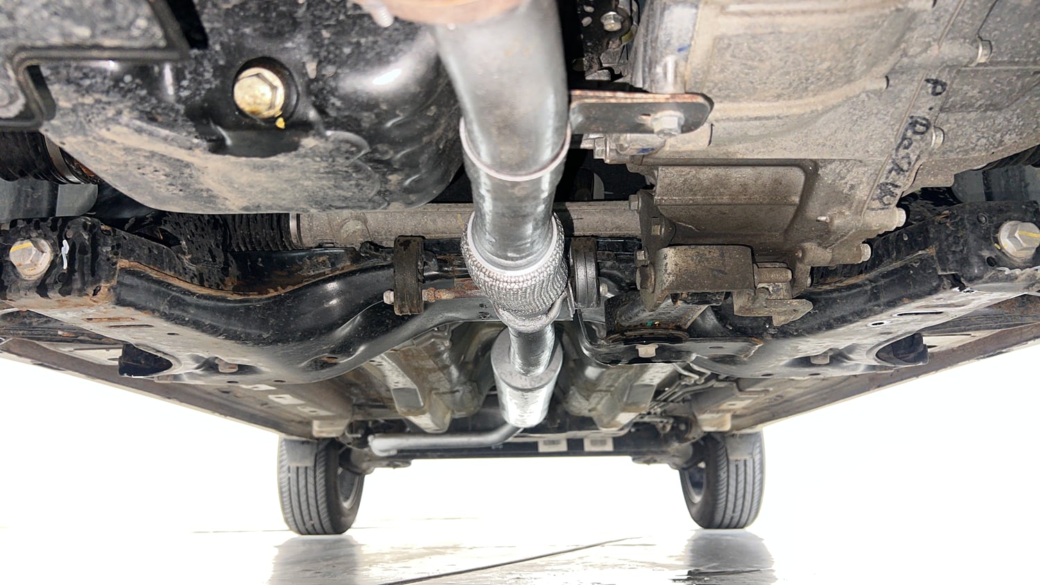 Used 2026 Tata Nexon Creative 1.2 Petrol 6MT Petrol Manual extra FRONT LEFT UNDERBODY VIEW